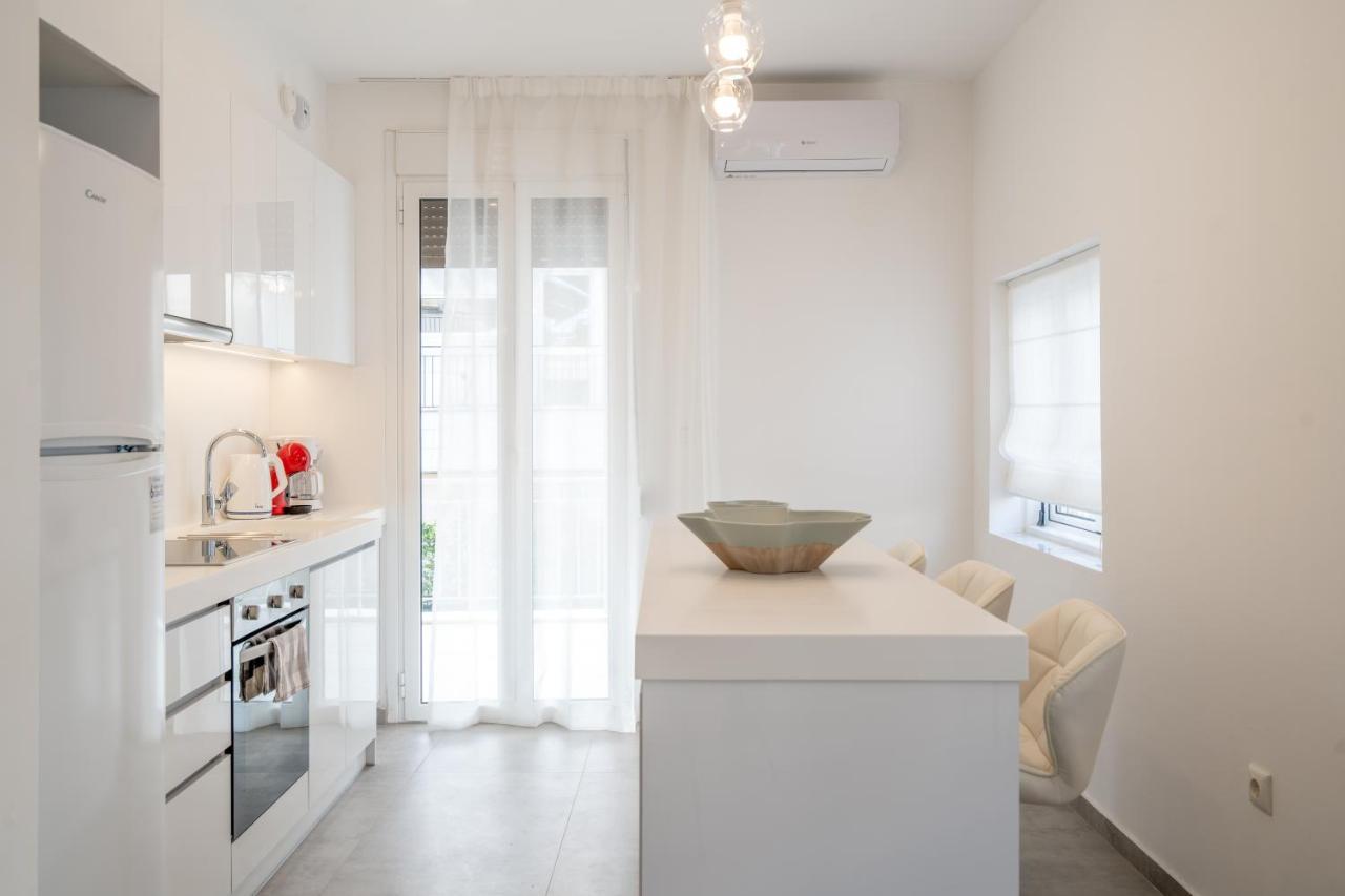 Athens Experience In Exarchia, Big Terrace Apartment Exterior photo